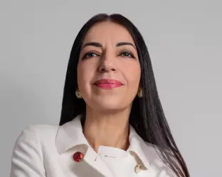 elena-estavillo