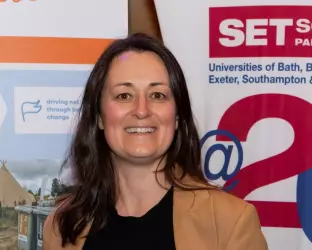 philippa-roberts